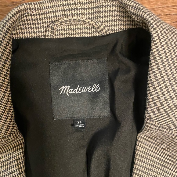 Dorset Blazer in Houndstooth - Picture 7 of 7